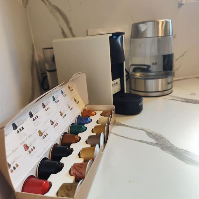 וילאורבן Superbe Cosy Duplex Appartement T3 Charpenne Tete D'Or Avec Parking Prive Gratuit מראה חיצוני תמונה